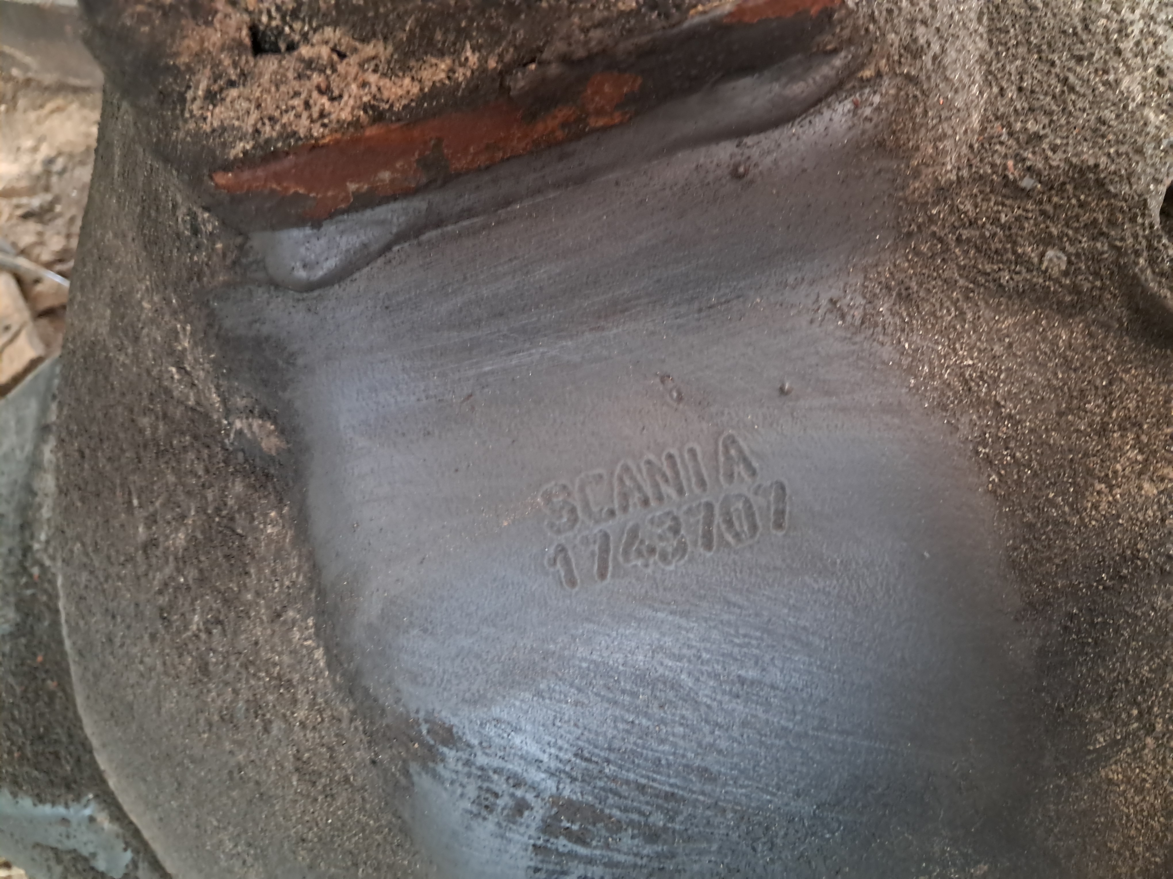 Картер заднего моста scania